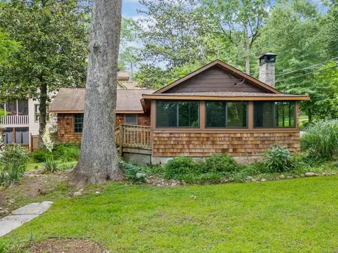 4624 Park Dr, Pine Lake, GA 30072