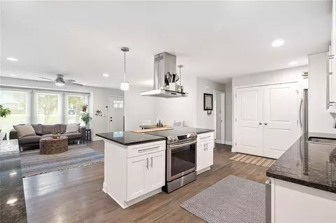 Kitchen - 2572 Beverly Hills Dr, Chamblee, GA 30341 photo 6 of 6