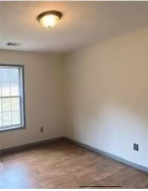 Other - 446 Hampton Green Dr, Lagrange, GA 30240 photo 4 of 5