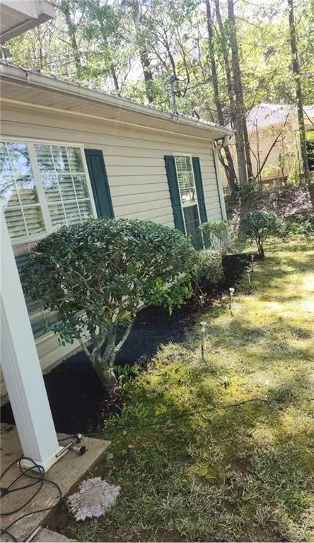 Exterior - 446 Hampton Green Dr, Lagrange, GA 30240 photo 3 of 5