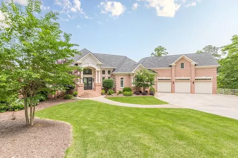 3718 Lake Vis, Douglasville, GA 30135