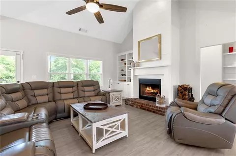 163 Stillmeadow Dr, Commerce, GA 30529 photo 9