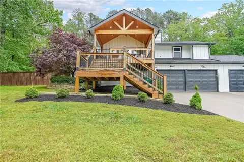 110 W Putnam Ferry Rd, Woodstock, GA 30189