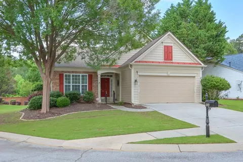 502 Helene Ct, Woodstock, GA 30188