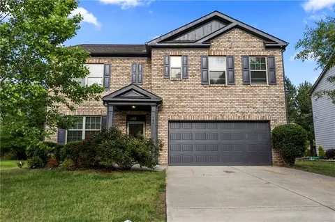 468 Lake Ridge Ln, Fairburn, GA 30213