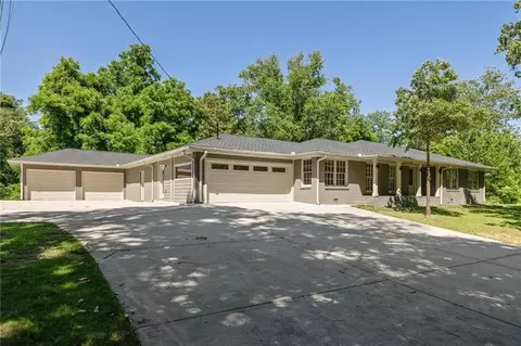 762 Rockbridge Rd NW, Lilburn, GA 30047