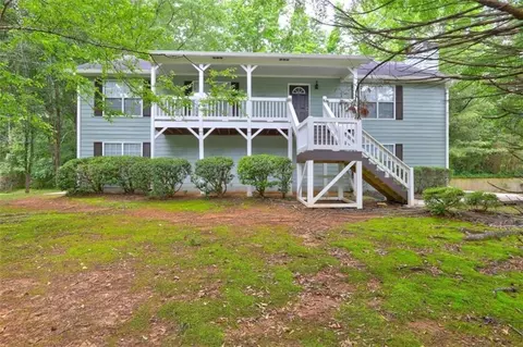 476 Cody Ln, Douglasville, GA 30134