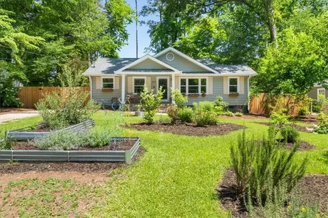 2272 Desmond Dr, Decatur, GA 30033