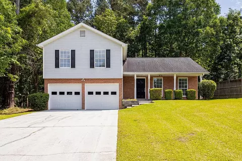 6541 Lazy Creek Ct, Lithonia, GA 30058