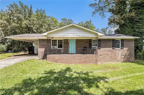 33 Greenvalley Rd SE, Silver Creek, GA 30173