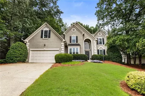 5860 Fairway View Dr, Suwanee, GA 30024