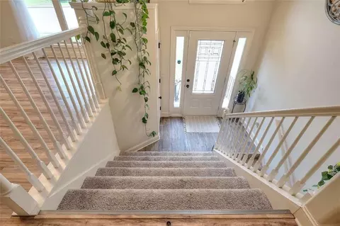 Entry Way - 340 Thoroughbred Trl, Monroe, GA 30655 photo 2 of 3