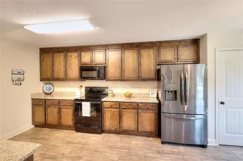 Kitchen - 340 Thoroughbred Trl, Monroe, GA 30655 photo 1 of 4