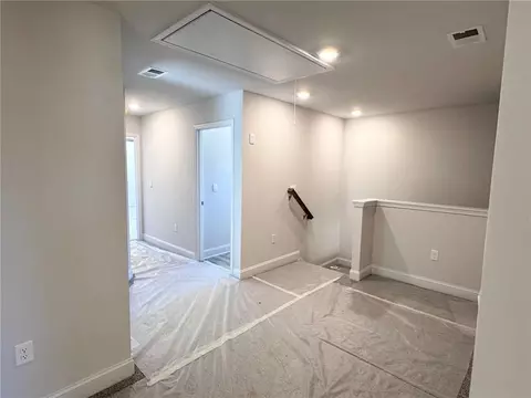 Entry Way - 635 Forest Way, Cornelia, GA 30531 photo 5 of 7