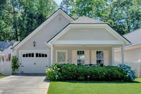 227 Katherine Ct, Carrollton, GA 30117