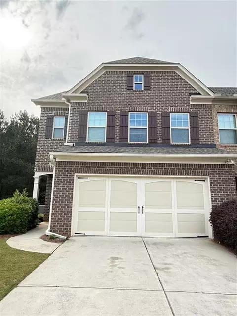 5850 Shiloh Woods Dr, Cumming, GA 30040