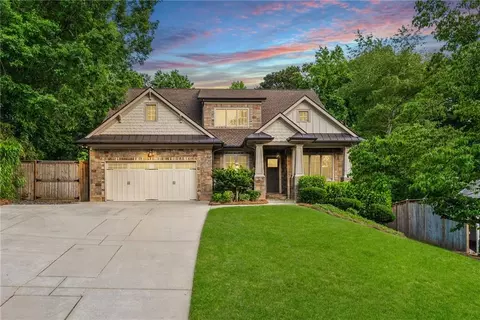 1556 Gaylor Dr SE, Smyrna, GA 30082
