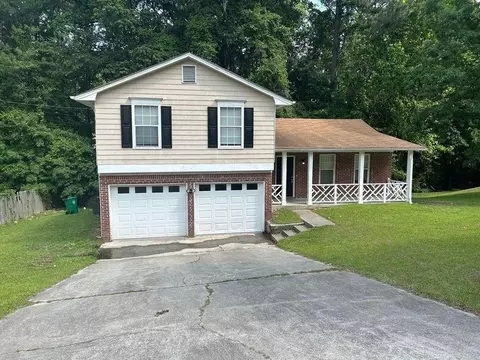 6536 Rebecca Lou Ln, Lithonia, GA 30058