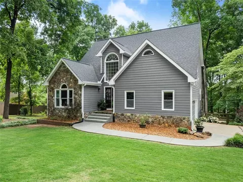 1920 Pilgrim Rd, Cumming, GA 30040