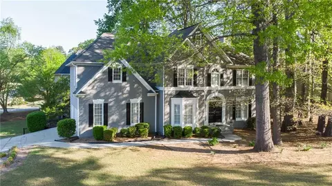 251 Waterford Cove Dr, Suwanee, GA 30024