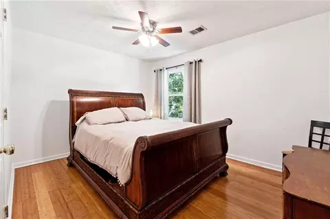 Bedroom - 4031 E Meadow Dr, Duluth, GA 30096 photo 2 of 5