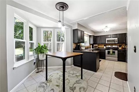 Kitchen - 4031 E Meadow Dr, Duluth, GA 30096 photo 1 of 3