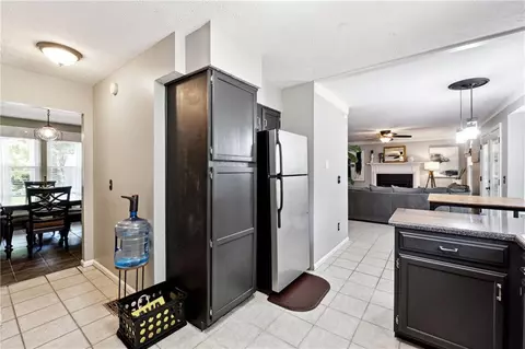 Entry Way - 4031 E Meadow Dr, Duluth, GA 30096 photo 2 of 2