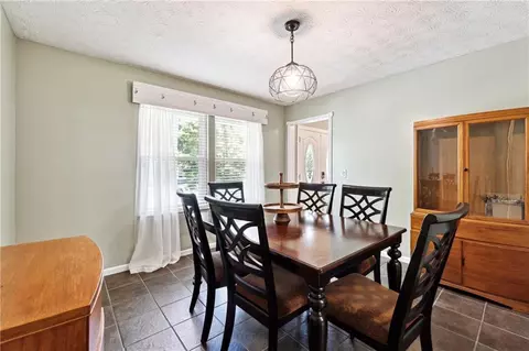 Dining - 4031 E Meadow Dr, Duluth, GA 30096 photo 1 of 1