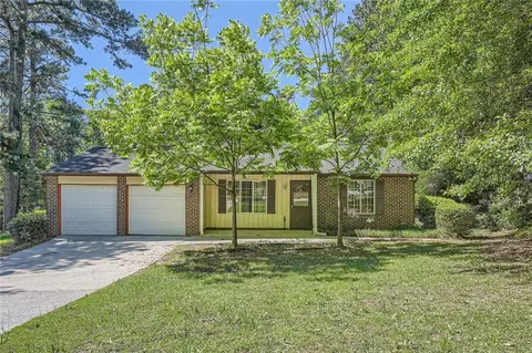 2948 Sagewood Dr, Snellville, GA 30039