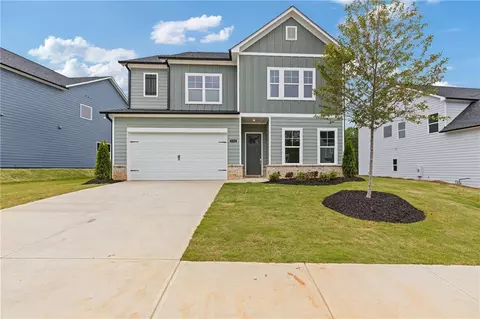 164 Crimson Feather Dr, Jefferson, GA 30549