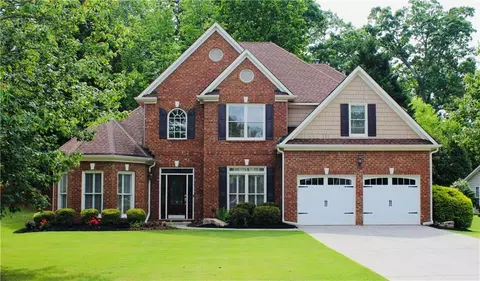 2940 Saddlebrook Glen Dr, Cumming, GA 30041