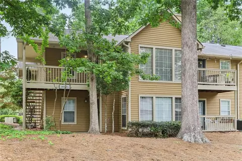 2304 Country Park Dr SE, Smyrna, GA 30080