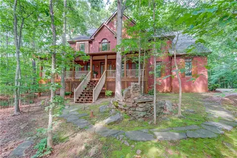 4975 Duncans Lake Dr, Buford, GA 30519