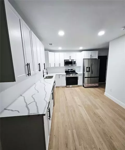 Kitchen - 681 Burtons Cv, Hampton, GA 30228 photo 1 of 2