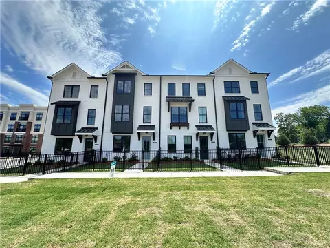 502 Healy Dr #76, Cumming, GA 30040