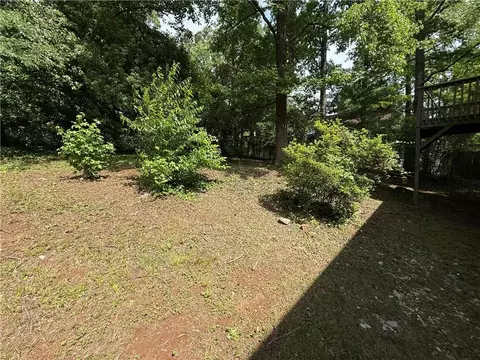 2685 Hyde Cir, Duluth, GA 30096 photo 9