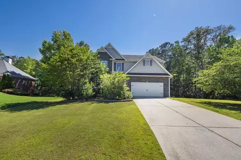 6645 Crest Wood Ln, Douglasville, GA 30135