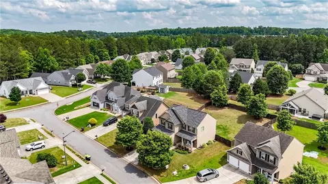 18 Crown Dr, Dallas, GA 30132