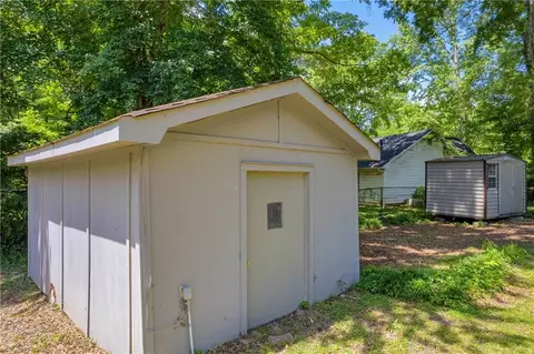 Exterior - 15 Porter Cir, Hampton, GA 30228 photo 10 of 11