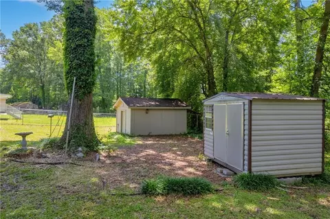 Exterior - 15 Porter Cir, Hampton, GA 30228 photo 8 of 11