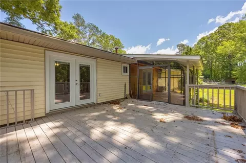 Exterior - 15 Porter Cir, Hampton, GA 30228 photo 5 of 11
