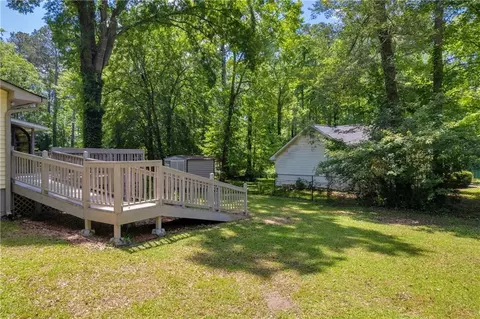 Exterior - 15 Porter Cir, Hampton, GA 30228 photo 7 of 11