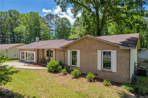 Exterior - 15 Porter Cir, Hampton, GA 30228 photo 2 of 11