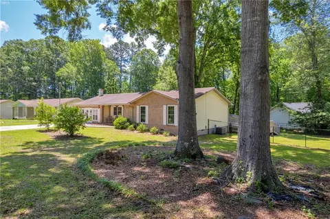 Exterior - 15 Porter Cir, Hampton, GA 30228 photo 1 of 11