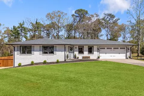 1055 Delmont Ter, Roswell, GA 30075