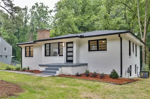 450 Collier Ridge Dr NW, Atlanta, GA 30318
