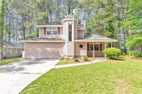 916 Forest Pointe Way, Jonesboro, GA 30238
