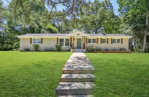 3301 Irish Ln, Decatur, GA 30032