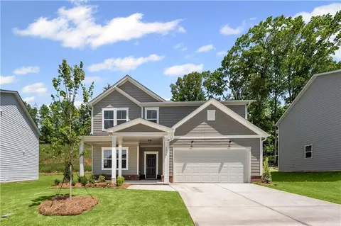 3016 Orwell Dr, Gainesville, GA 30507