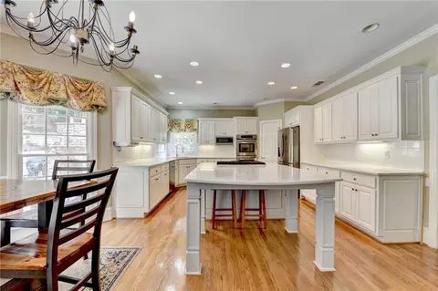 5980 Whitestone Ln, Suwanee, GA 30024 photo 16